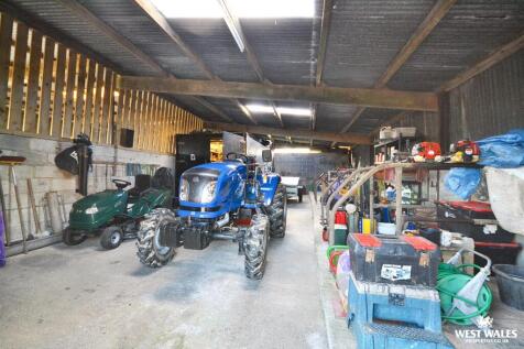 Outbuildings (Internal)