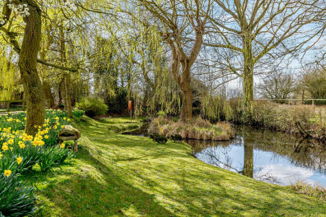 8640802-exterior4...