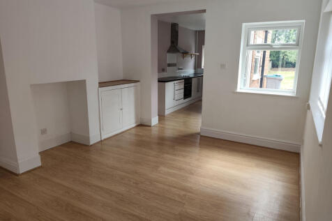 Gainsborough Drive, Newark, Nottinghamshire photo 3