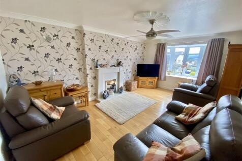 Bramleys Estate Agents - Lady Heton Avenue - Mirfi