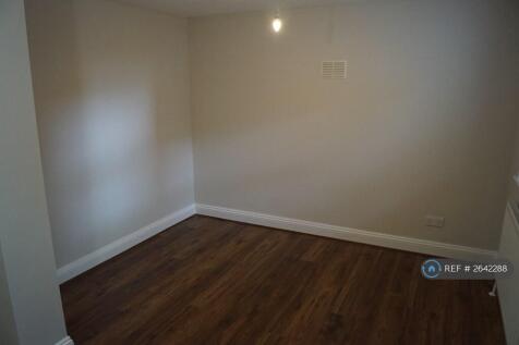 2nd Bedroom Photo 1