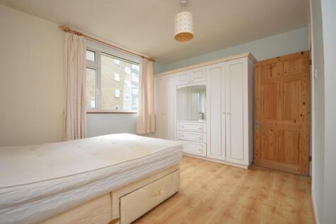 Bedroom 1 (2)