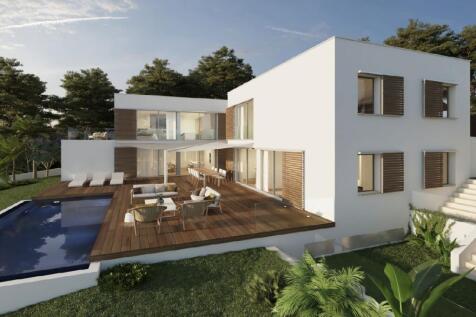 Terrace and outdoor pool