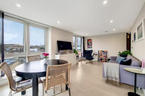 3_Reception-1.jpg