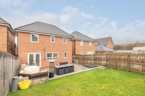 09 - 6 Millers Grove S75 1FW.jpg