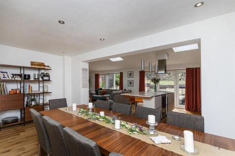 Bramleys Estate Agents - Oakfield Drive - Mirfield