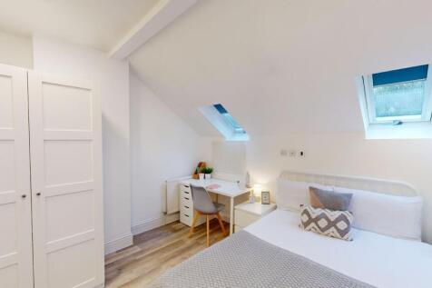 Flat 8, Waverley Centre, 105-107 Portland Road NG7 4FW photo 4