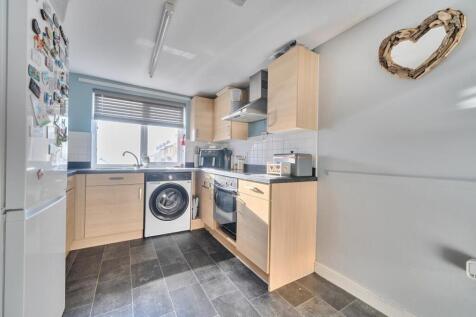 1398178-14-69677a...