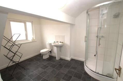 Bathroom 95 Victoria ...jpg