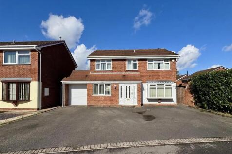 Radcliffe Drive Halesowen 1.jpg