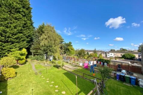 Linburn Road, Penilee rear garden
