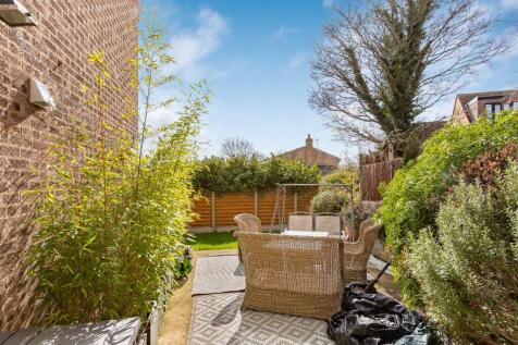 Property Image 25