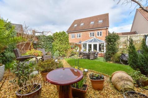 External Lifestyle Photograph