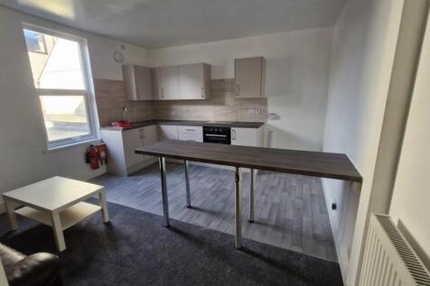 6a Grove Street, Leamington Spa photo 3