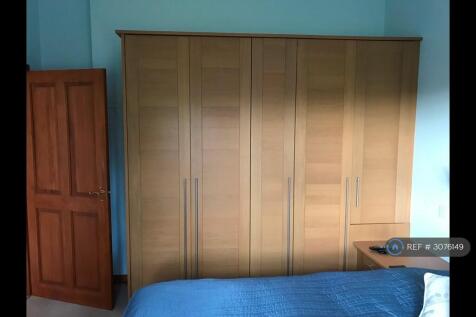 Bedroom Fitted Wardrobes