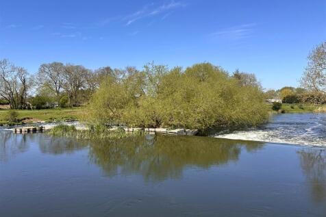 River &amp; Local Weir 005