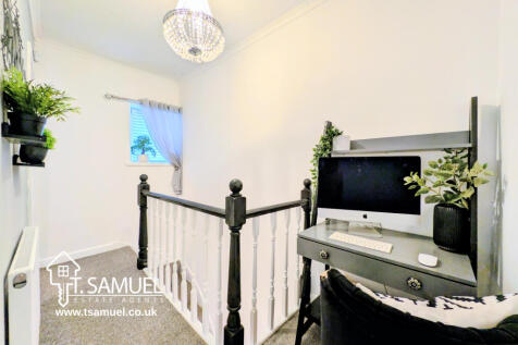 PXL_20251105_145612237~2