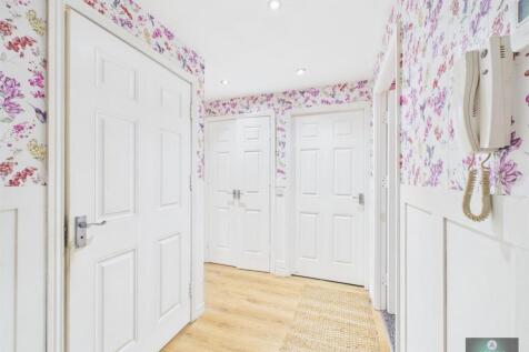 Hallway.jpg