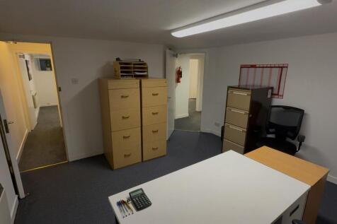 6 Private Office 2.jpeg