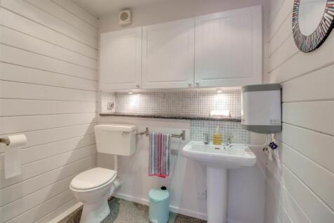 WESTHILL INSIDE-26.jpg