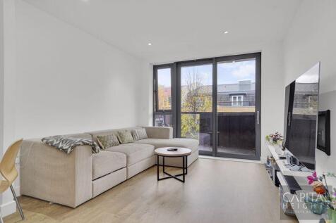 Bovet Court, Harford Street, London photo 3