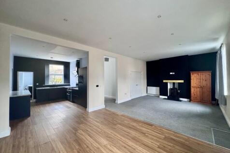 open plan lounge ...