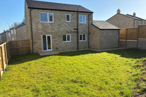 Enclosed Rear Garden