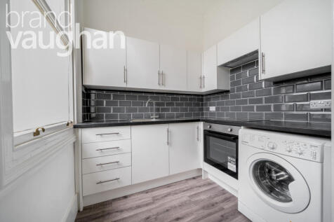 db106541-2f12-4c5...