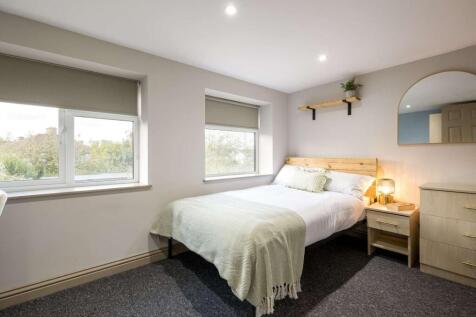 Room 7.jpg