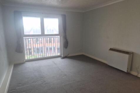 Kipling Court, Holliers Hill, Bexhill photo 5