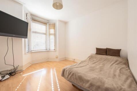 2 bed, 1 bath Terraced in birmingham - Photo 9