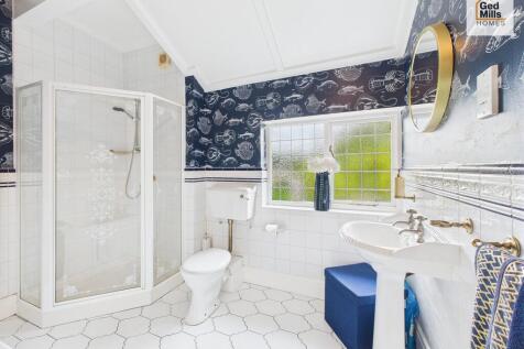 CAM04261G0-PR0080...