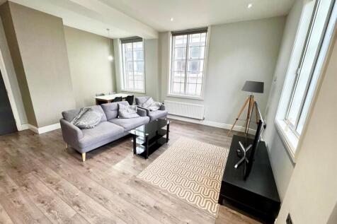 Living Room2.jpg