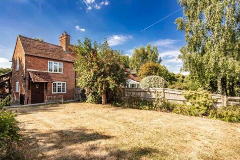 Newbury, RG20 - property photo