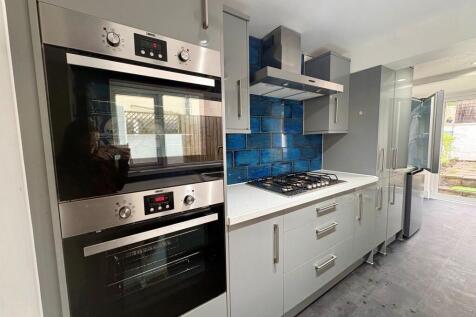 Prospect Avenue, Kingswood, Bristol photo 4