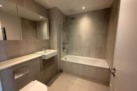 Crown View, Dantzic Street, Manchester photo 4
