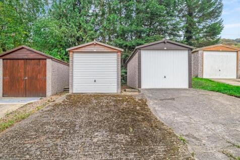 Garage &amp; Parking