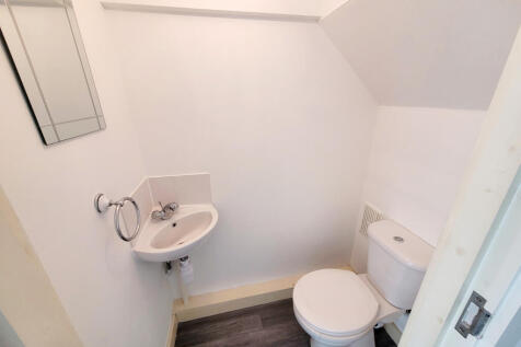 Brightsmith Way, Swinton, M27 photo 4