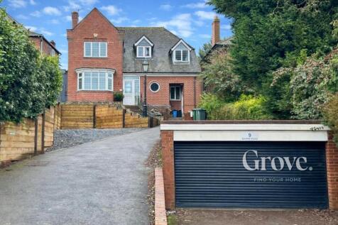 Barrs Road Cradley Heath 2.jpg