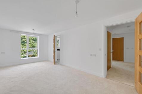 16-4afc86776 - WB - MCSR - 21 Birch Place - 036-me