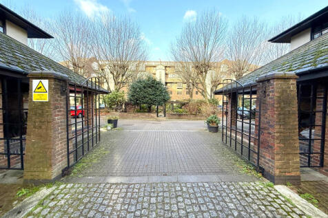 Property Image 11