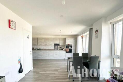 WhatsApp Image 2025-