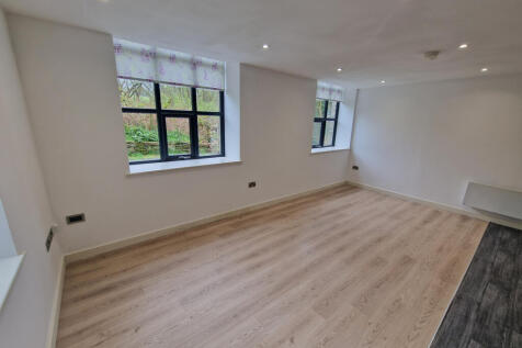 Green Lane, Holmfirth, HD9 photo 4