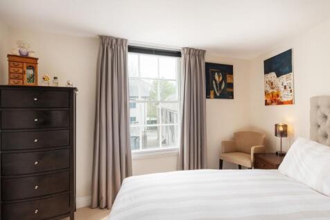 Dennings House_Bedroom