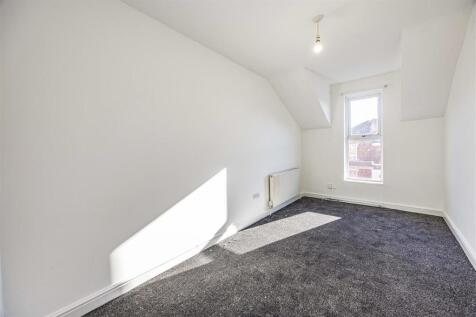 Flat4278AlfretonRoad-1.jpg