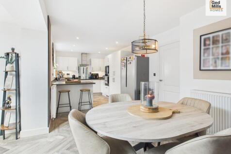 CAM04261G0-PR0092...