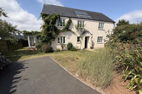 3 Front &amp; side.JPG