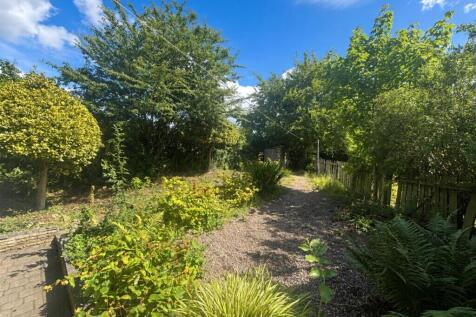 Bek Road, Newton Hall photo 2