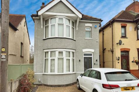 3 bed semi-detached house for sale Strathmore Roa