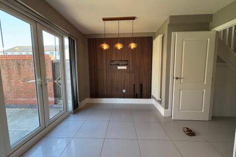 Homington Avenue, Swindon photo 3